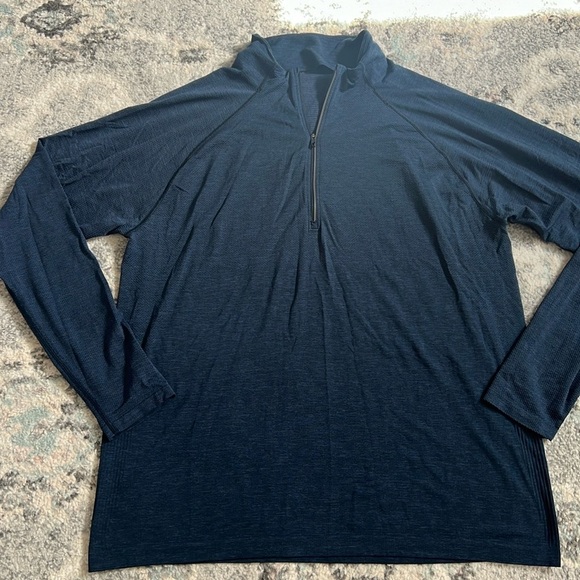 Men’s lululemon metal vent 1/2 zip - Picture 1 of 11